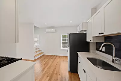 57 Orchardfield St, Boston, MA 02122 - Photo 4