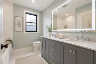 68 Rowe St, Boston, MA 02131 - Photo 6