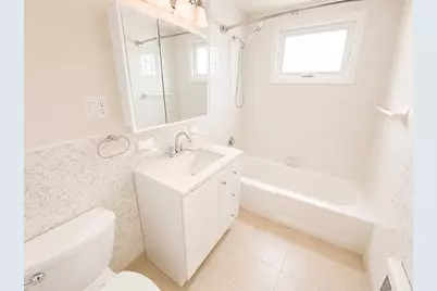 111 Hillsdale Rd #1, Somerville, MA 02144 - Photo 8
