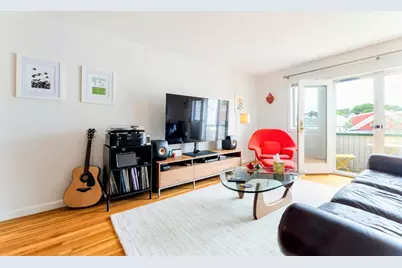 616 Boston Ave #1F, Medford, MA 02155 - Photo 2