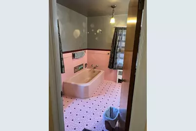 36 Duxbury St, Providence, RI 02909 - Photo 18