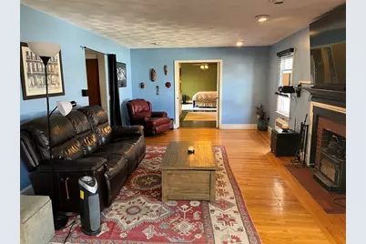 36 Duxbury St, Providence, RI 02909 - Photo 12
