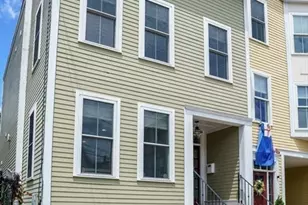 8 Brighton St, Boston, MA 02129 - Photo 24