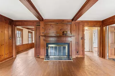 530 Montgomery Street, Fall River, MA 02720 - Photo 6