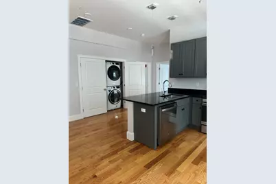 804 Waverly St #303, Framingham, MA 01702 - Photo 4