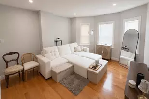 33 Middle St, Newton, MA 02458 - Photo 6