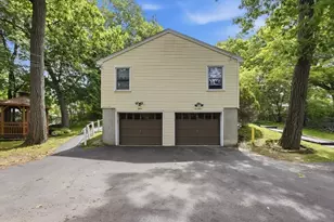 17 Cochrane St, Methuen, MA 01844 - Photo 20