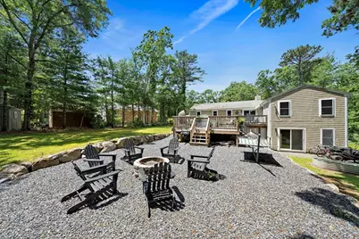 35 Braeburn Ct, Falmouth, MA 02536 - Photo 6