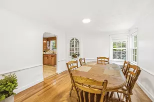 17 Echo St, Melrose, MA 02176 - Photo 6