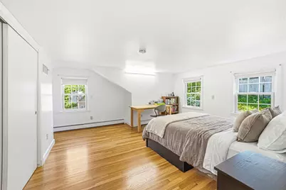 17 Echo St, Melrose, MA 02176 - Photo 12