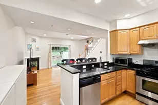 11 Brookside Rd, Braintree, MA 02184 - Photo 4