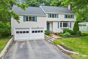 7 Trickett Rd, Lynnfield, MA 01940 - Photo 1