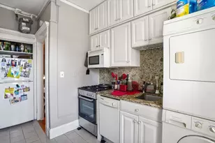 8 Garrison St, Boston, MA 02116 - Photo 8