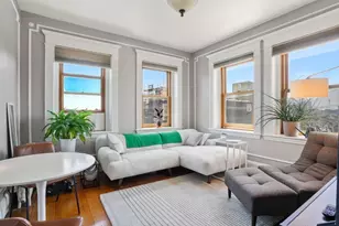 8 Garrison St, Boston, MA 02116 - Photo 2
