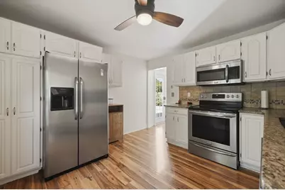 346 Oak Street, Clinton, MA 01510 - Photo 4