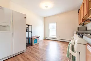 14 Pleasant St, Franklin, MA 02038 - Photo 8