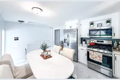 19 Hawthorne Rd, Ashland, MA 01721 - Photo 8