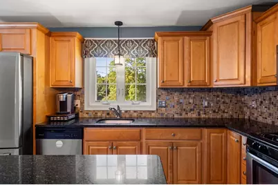 583 Plymouth St #583, Middleborough, MA 02346 - Photo 8