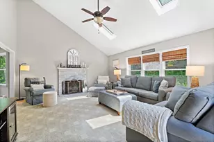 21 Bridie Ln, Norfolk, MA 02056 - Photo 6