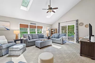 21 Bridie Ln, Norfolk, MA 02056 - Photo 8
