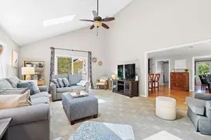 21 Bridie Ln, Norfolk, MA 02056 - Photo 8