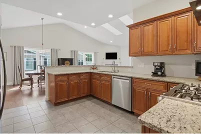60 Rogerson Xing #60, Uxbridge, MA 01569 - Photo 6