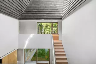 45 White Oak Rd, Wellesley, MA 02481 - Photo 18