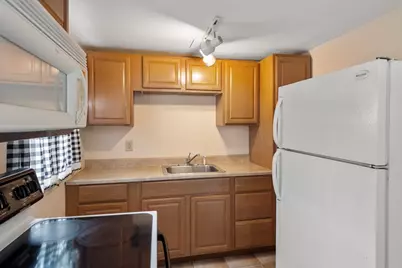 2161 Central St, Stoughton, MA 02072 - Photo 8