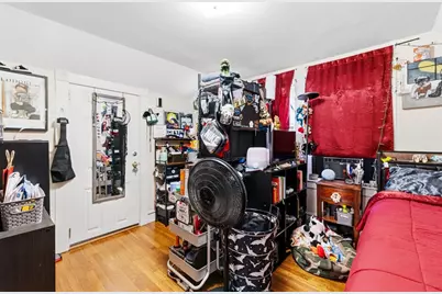 27 Juniper St, New Bedford, MA 02740 - Photo 36