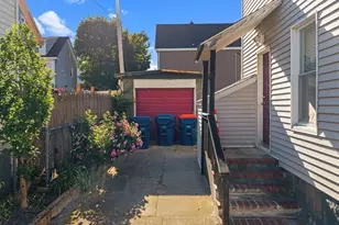 27 Juniper St, New Bedford, MA 02740 - Photo 6