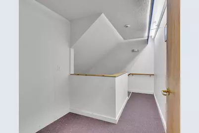 9 Russell Rd, Huntington, MA 01050 - Photo 24