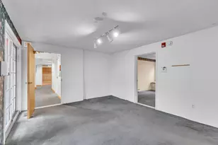 9 Russell Rd, Huntington, MA 01050 - Photo 6
