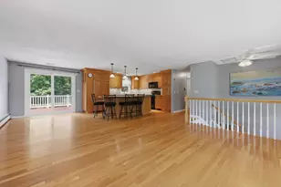 610 Bullard St, Holden, MA 01520 - Photo 6