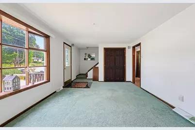 19 Indian Rd, Holbrook, MA 02343 - Photo 8