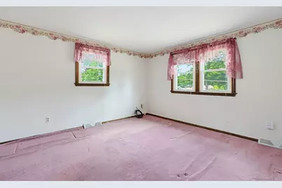 19 Indian Rd, Holbrook, MA 02343 - Photo 18