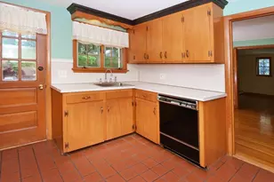 39 Winona St, Peabody, MA 01960 - Photo 10