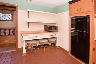 39 Winona Street, Peabody, MA 01960 - Photo 10