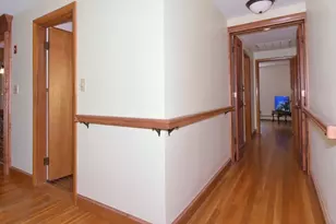 39 Winona St, Peabody, MA 01960 - Photo 12