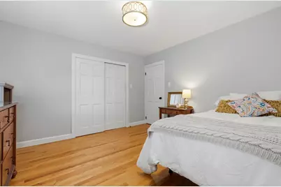 52 Russell St, North Andover, MA 01845 - Photo 16