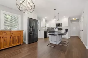 52 Russell St, North Andover, MA 01845 - Photo 12