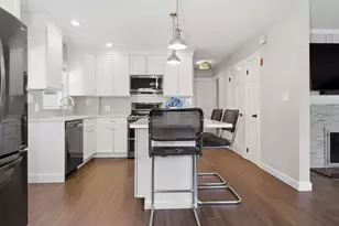 52 Russell St, North Andover, MA 01845 - Photo 10
