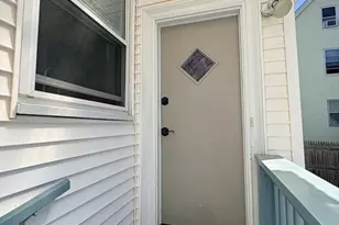 20 Chester St, Watertown, MA 02472 - Photo 4