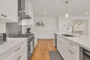 28 Grovedale Rd, Oak Bluffs, MA 02568 - Photo 14