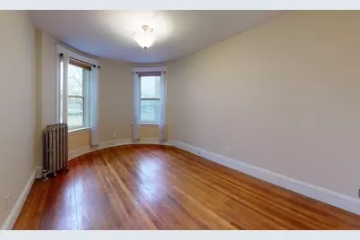 17 Green St #4, Brookline, MA 02446 - Photo 2