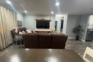 9 Weld St, Framingham, MA 01702 - Photo 14