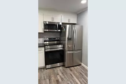 9 Weld St #15, Framingham, MA 01702 - Photo 6