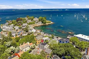 33 Franklin St, Marblehead, MA 01945 - Photo 42