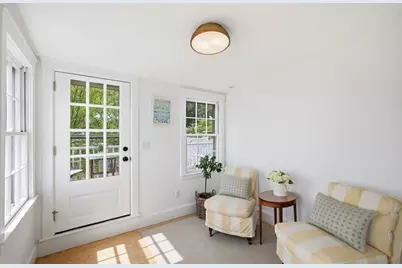 33 Franklin St, Marblehead, MA 01945 - Photo 38