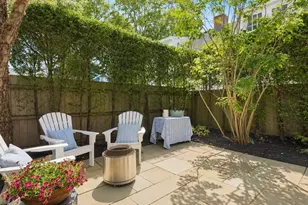 33 Franklin St, Marblehead, MA 01945 - Photo 4