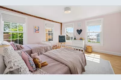 33 Franklin St, Marblehead, MA 01945 - Photo 20